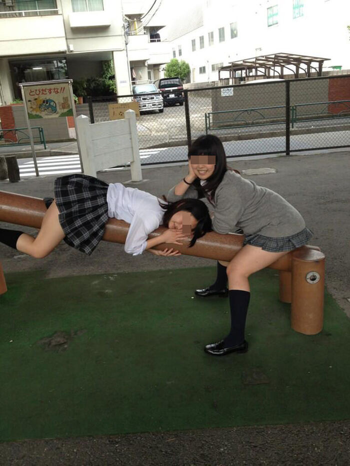 Closely adhered to the daily scenery of a playful schoolgirl wwww 14th image