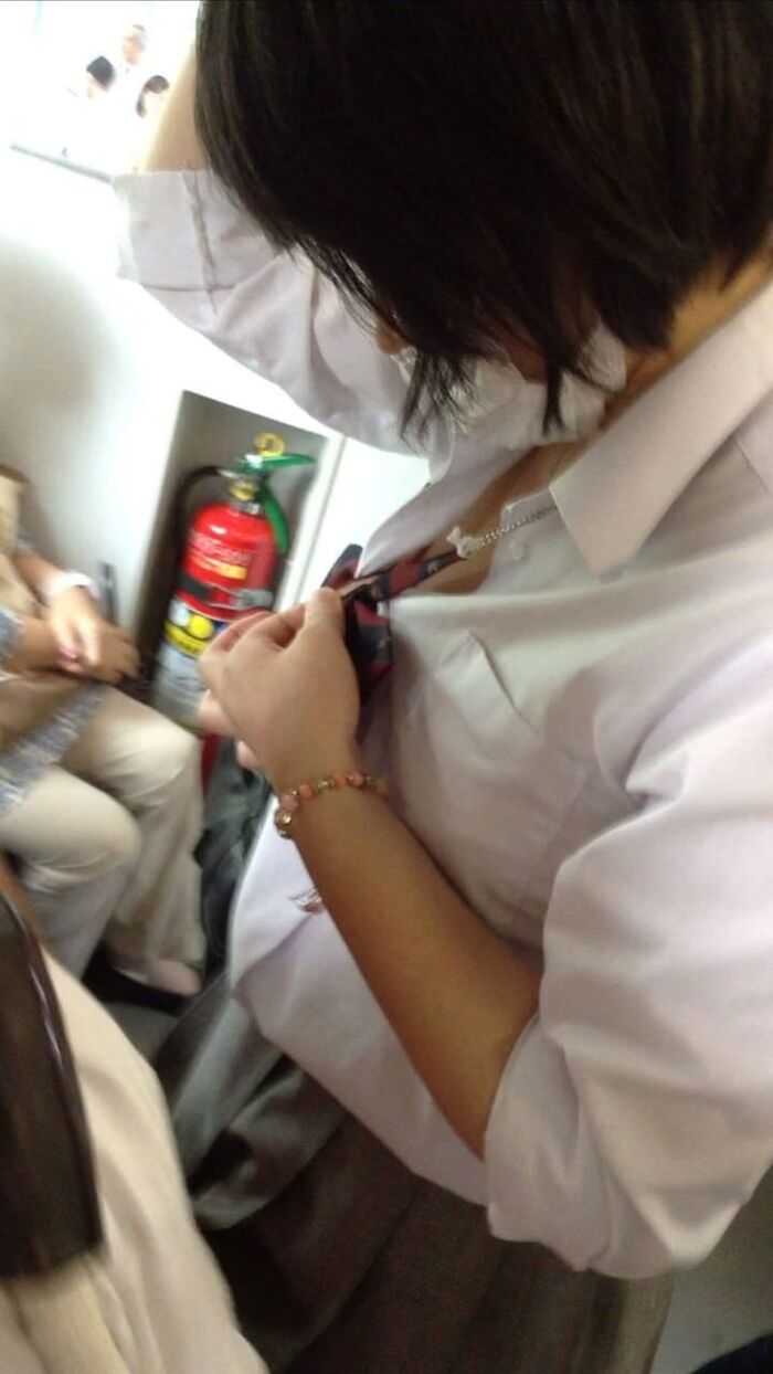 Closely adhered to the daily scenery of a playful schoolgirl wwww 17th image