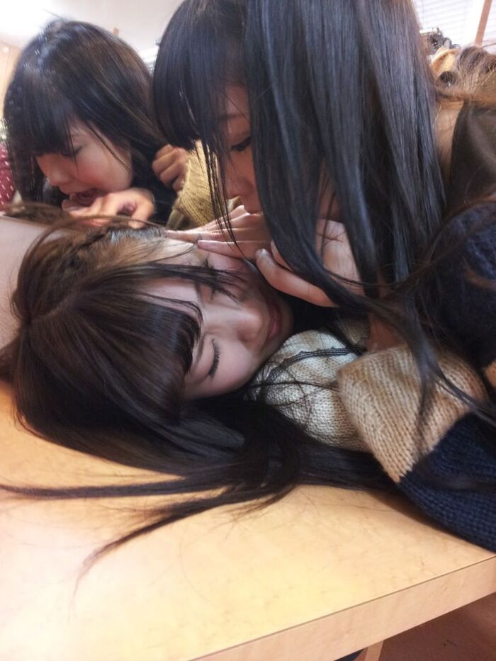 Closely adhered to the daily scenery of a playful schoolgirl wwww 5th image