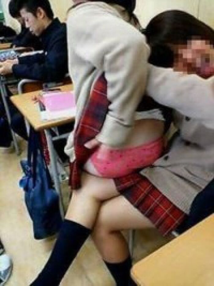 Closely adhered to the daily scenery of a playful schoolgirl wwww 8th image