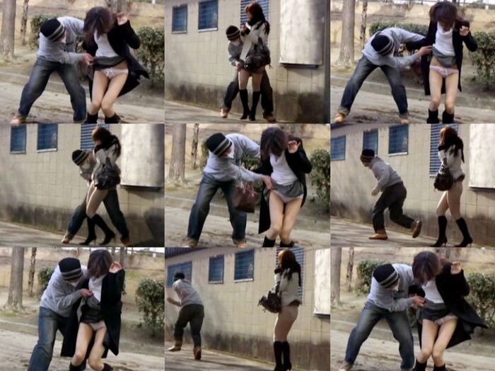 【Skirt turn-over erotic image】 Www that mischided to poke the surprise of the waiting woman and roll up the skirt 48th image