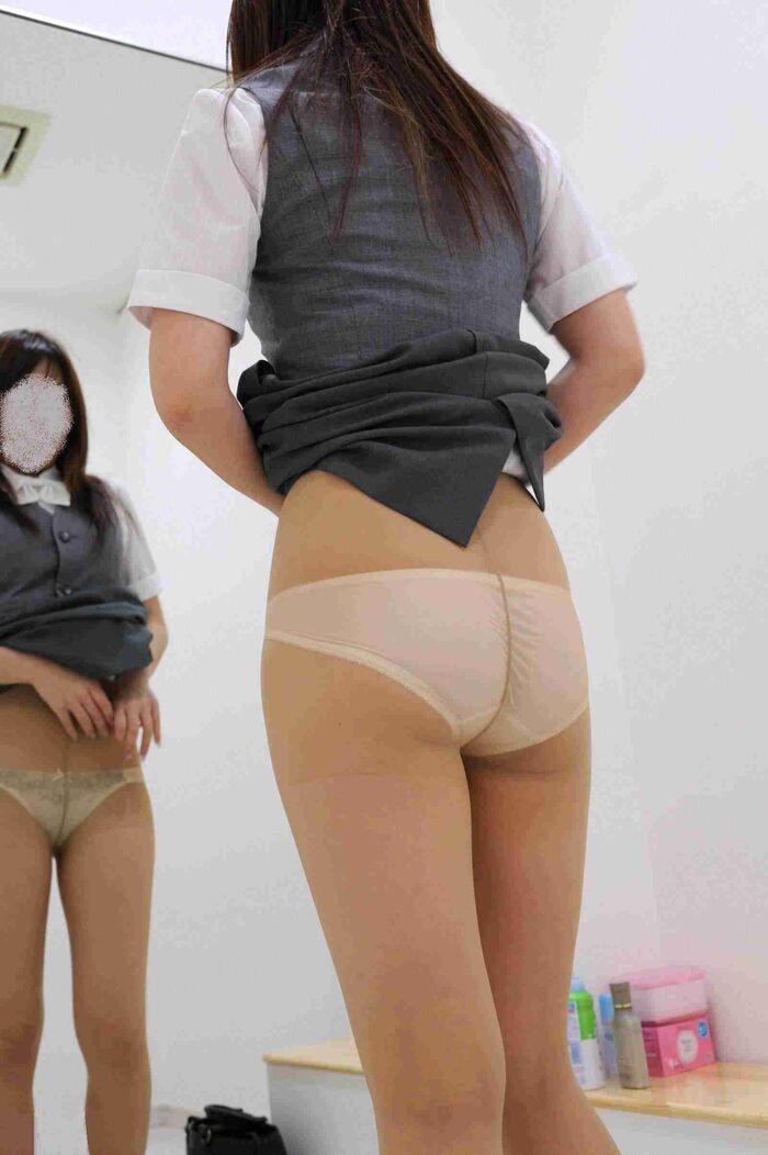 Pantyhose erotic image fetish image of pantyhose that fits perfectly to beautiful legs and nice buttocks 49th image