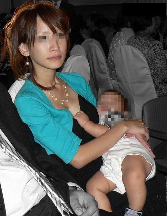 A new wife with children realizes the wonders of hidden shots with panties and bras [24 photos] 11th image