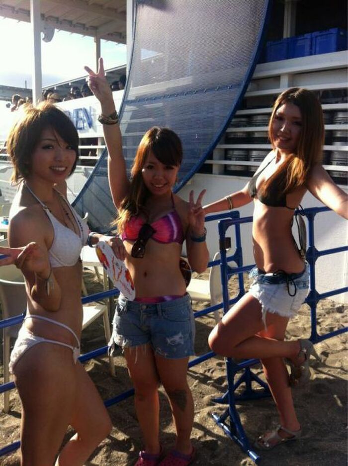 Amateur bikini erotic image An unprotected amateur who has seen ♡ plums ass from a chick bikini full of amateur girls' swimsuit photos www is too cute w 16th image