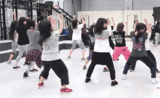 【Broadcast accident GIF image】 GIF image www this movement that is moving erotic at random on TV is completely out www