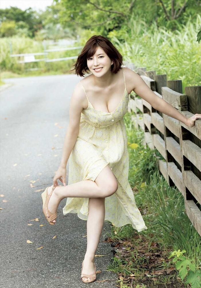 Asuka Aka Arisu Hana Aka 2th image