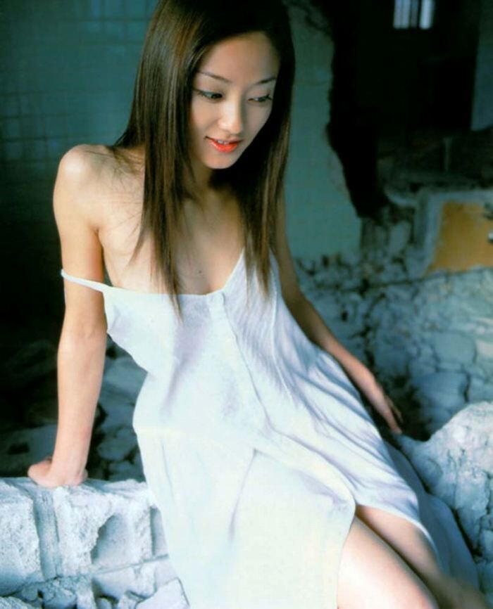 Noriko Nakakoshi Treasured Nude &amp; Intense Semi Nude Erotic Images 80 Sheets! 73th image
