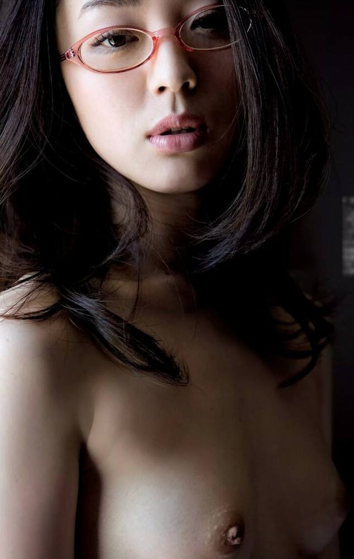 Shoko Post Danmitsu Sister's Hair Nude &amp; Wet Place Erotic Images 160 Sheets! 2th image