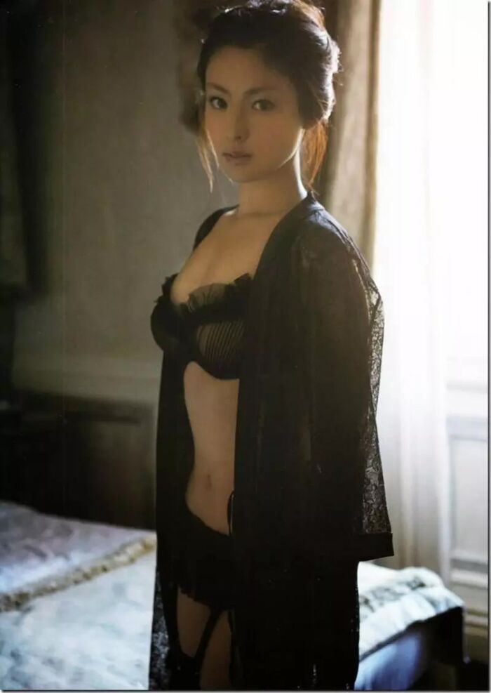 Kyoko Fukada - (un)touch 8th image