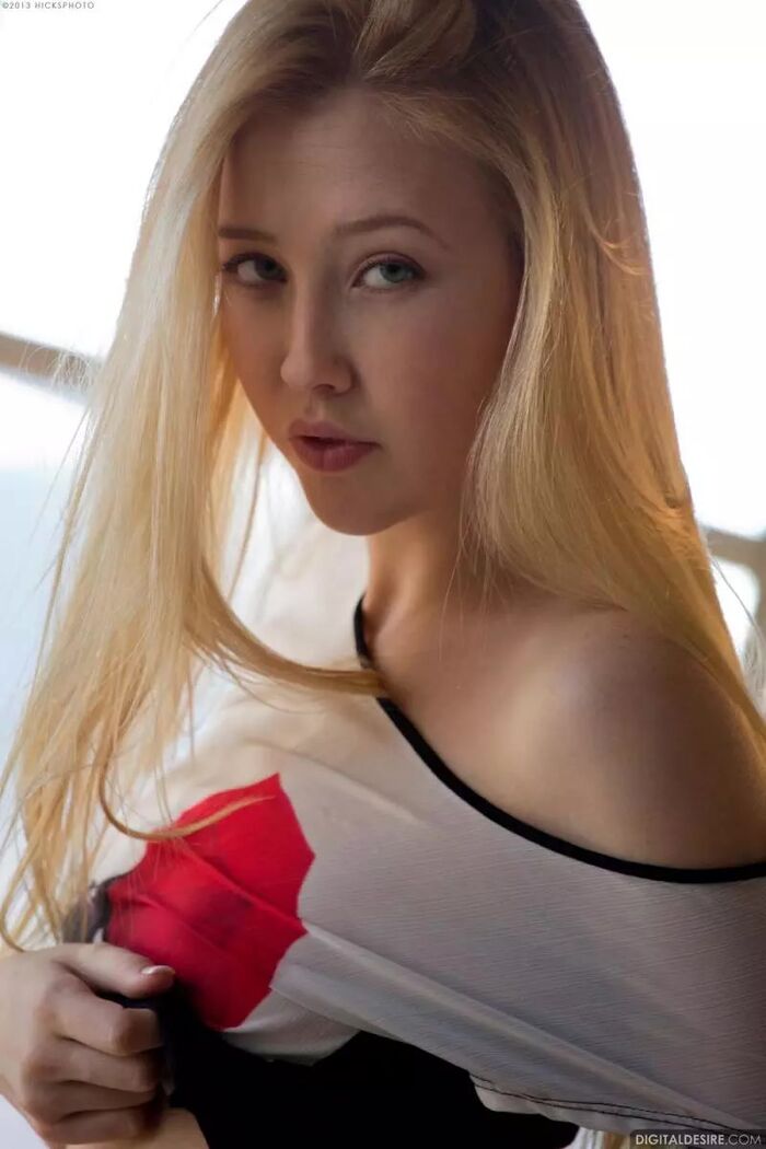 Digital Desire - Samantha Rone 11658 10th image