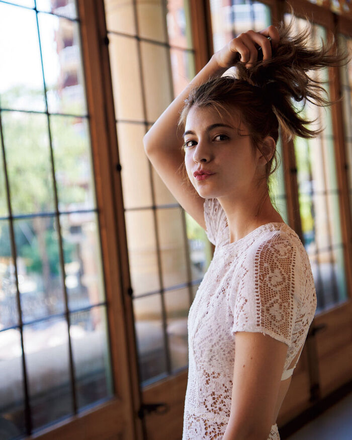 Model Maggie, fans are excited about the Insta image that I wore in front of the knit with a www back on the topic of innovative fashion that is too erotic! 21th image