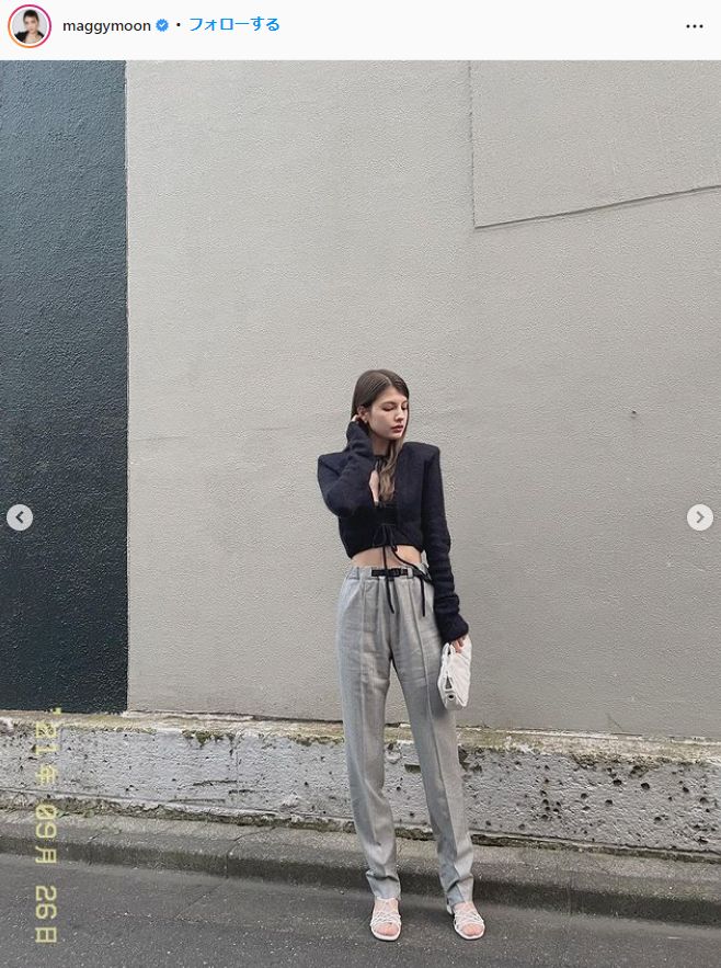 Model Maggie, fans are excited about the Insta image that I wore in front of the knit with a www back on the topic of innovative fashion that is too erotic! 4th image