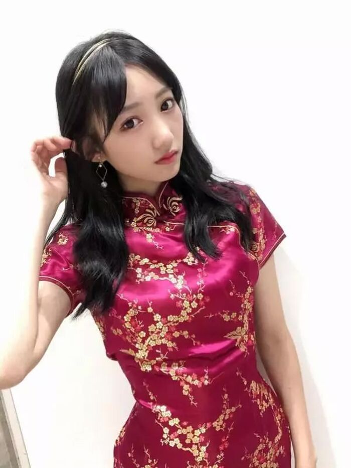Sumire Asano (18), Sumire Asano (18), a 6th-term research student who aimed at NMB longing for Shirama Miru gravure, is a topic of ... 7th image