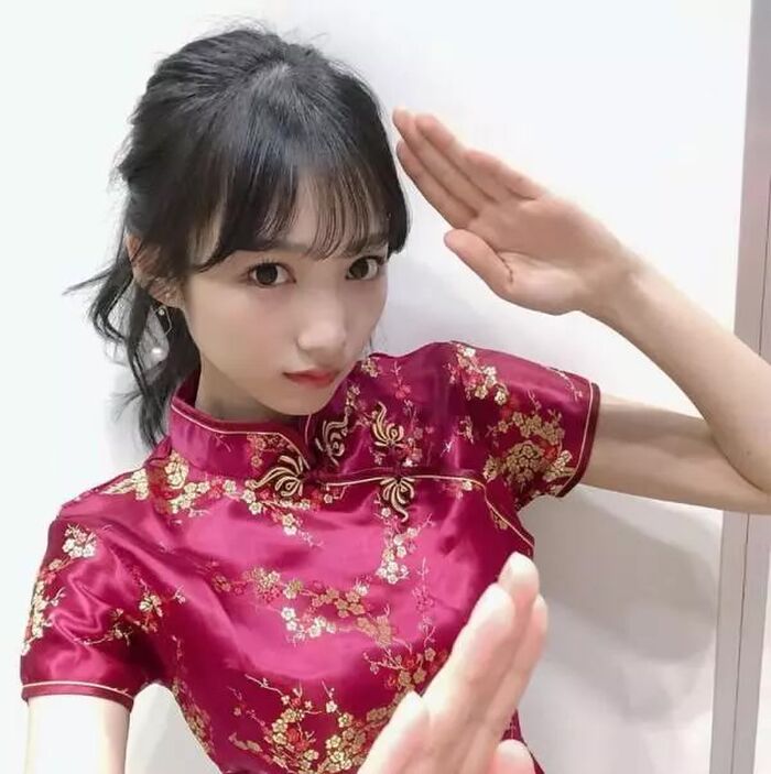 Sumire Asano (18), Sumire Asano (18), a 6th-term research student who aimed at NMB longing for Shirama Miru gravure, is a topic of ... 8th image