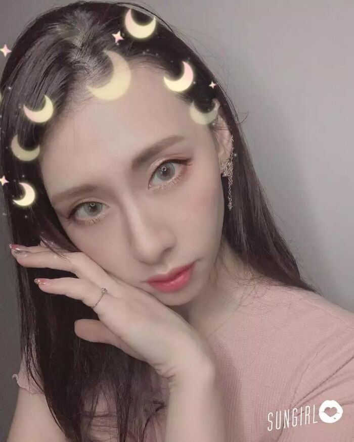 Yang Jiu, 好電目神女孩激似蔡詩芸,不笑也惹人戀愛的小妖! (10P) 3th image