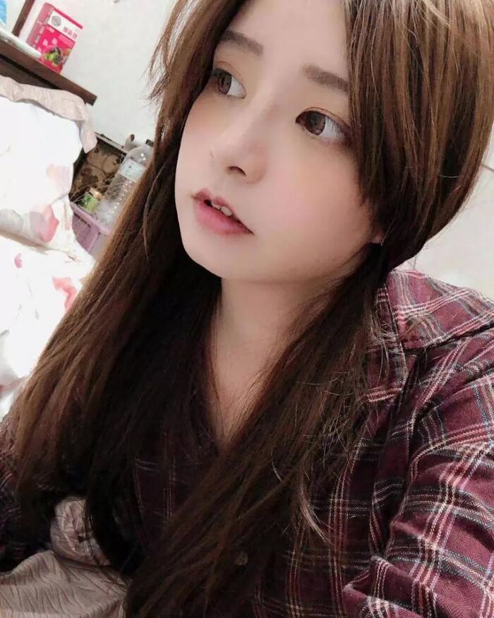 Angela Guo Demon Shui Yi Dai Eye Mu Zheng Sister 隱藏了 'Super Demon Body Material' (15P) 4th image