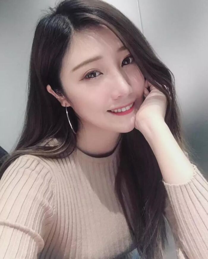 車展辣模Angel深藏不露的breast器大方展眾人 (17P) 10th image