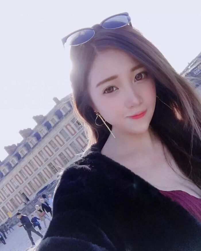 車展辣模Angel深藏不露的breast器大方展眾人 (17P) 7th image