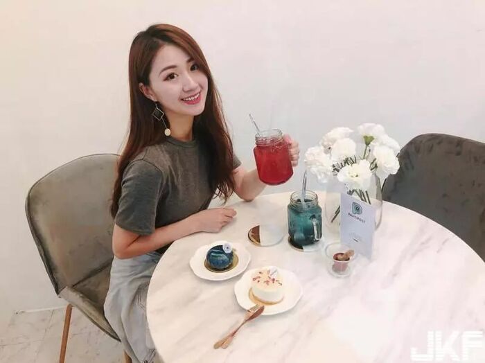 Chang'ei Zhengsheng sister 空姐 Remesmee 下班粉紅比基尼大解放... 10th image