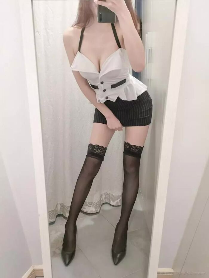 AtfMaker White Nun Tsubaki Buttocks Secretary (20P) 4th image