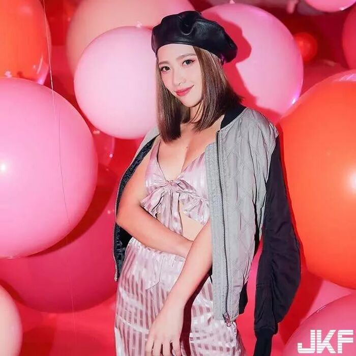 Super sunlight movement positive sister LilliaN Chen E 奶mi chest piercing Himoto nun erogenous feeling (28P) 20th image