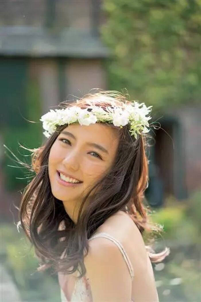 Former Halo pro Erina Mano, cleavage in lingerie that was lifted for the first time w 3th image