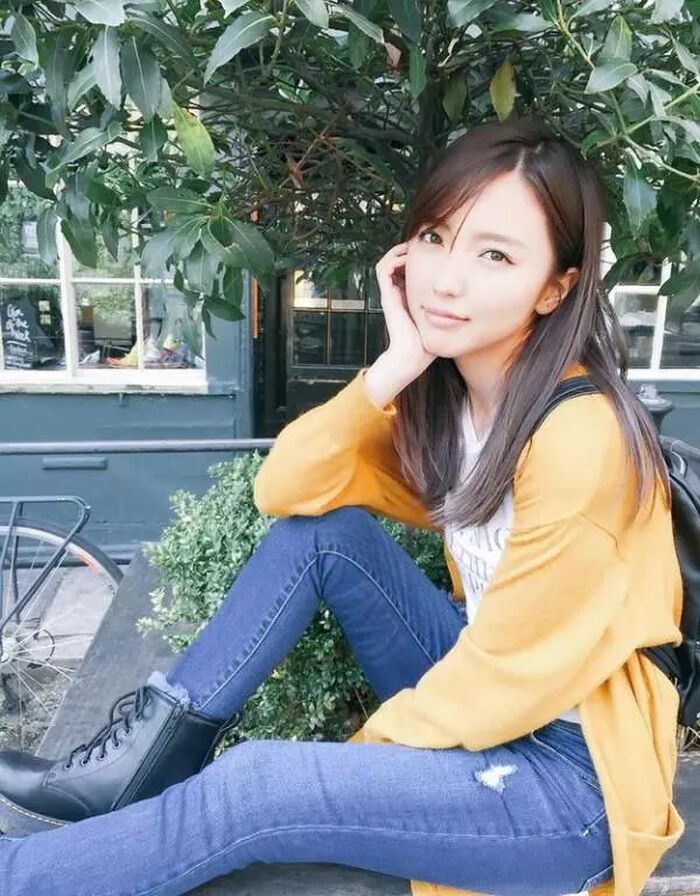 Former Halo pro Erina Mano, cleavage in lingerie that was lifted for the first time w 6th image